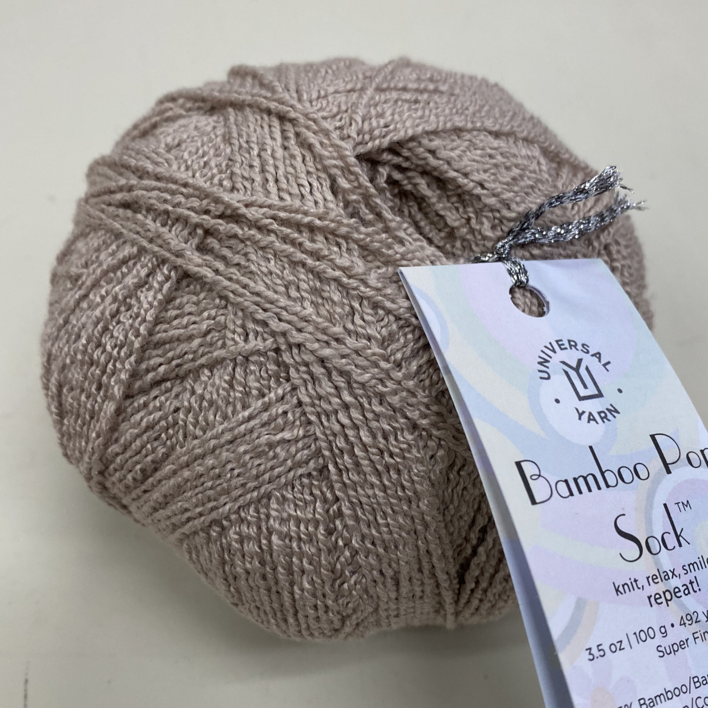 Universal Yarn - Bamboo Pop Sock - Solid 55% Bamboo 37% Cotton 8% PBT